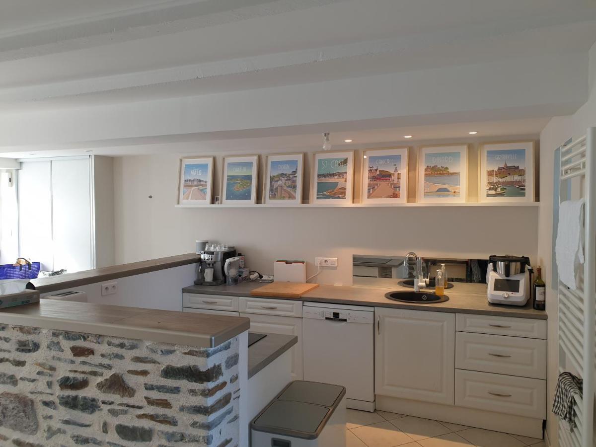 Maison De Situee A 8 Kms Du Mont St Michel *